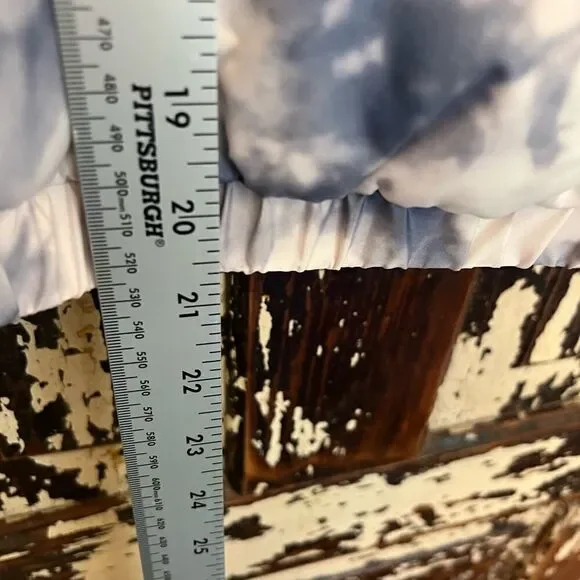 EUC women’s Wild Fable tie died sky puffer jacket. Size XS. - Picture 4 of 6